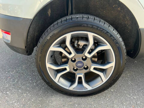 2020 Ford EcoSport SES