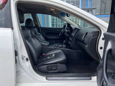 2011 Nissan Maxima 3.5 SV