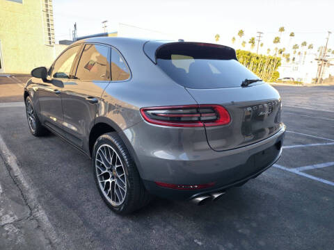 2016 Porsche Macan S