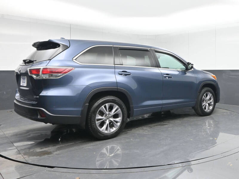 2016 Toyota Highlander LE Plus