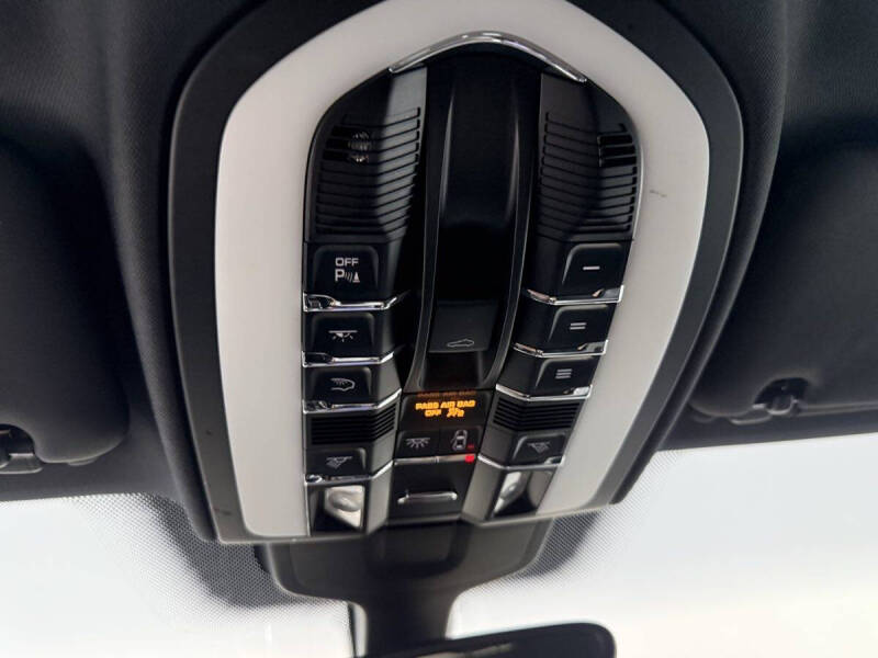2017 Porsche Cayenne