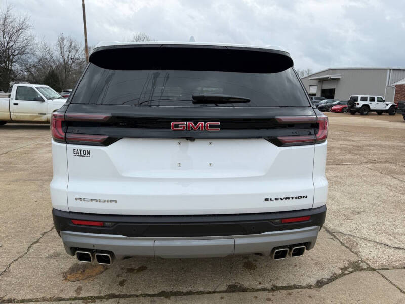 2025 GMC Acadia Elevation
