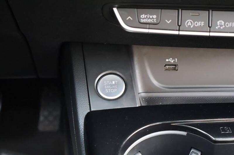 2021 Audi A4 quattro Premium 40 TFSI