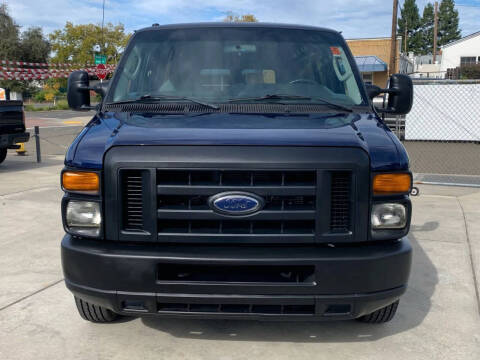 2012 Ford E-Series E-150