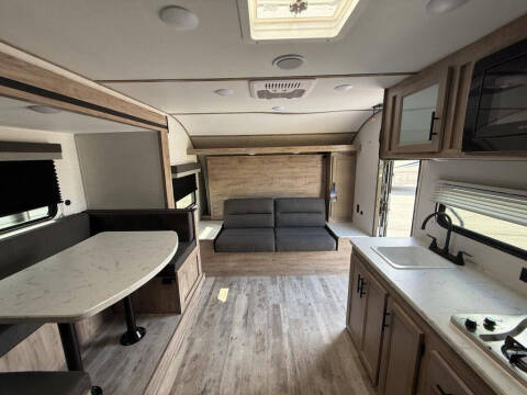 2025 Gulfstream Conquest