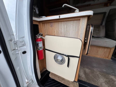 1998 Ford E-Series E-250