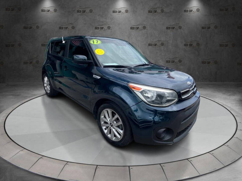 2017 Kia Soul +