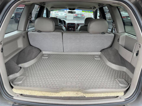 2000 Jeep Grand Cherokee Laredo