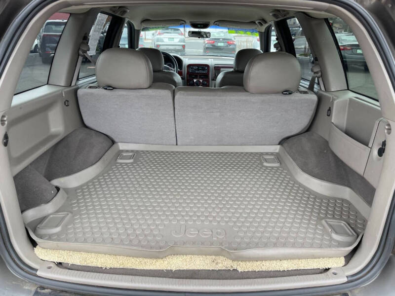 2000 Jeep Grand Cherokee Laredo