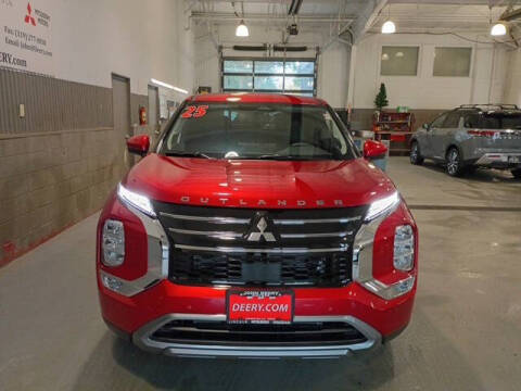 2025 Mitsubishi Outlander SE