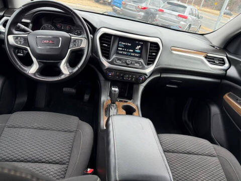2018 GMC Acadia SLE-1
