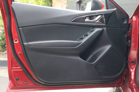 2016 Mazda MAZDA3 i Touring