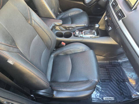 2015 Mazda MAZDA3 s Grand Touring