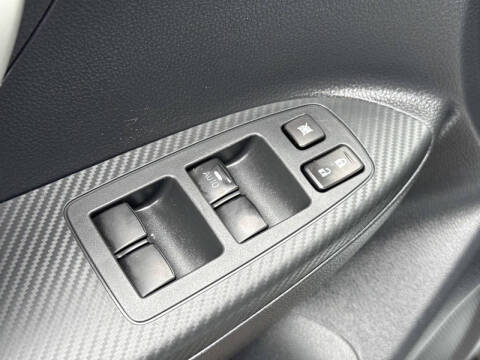 2022 Mitsubishi Eclipse Cross ES