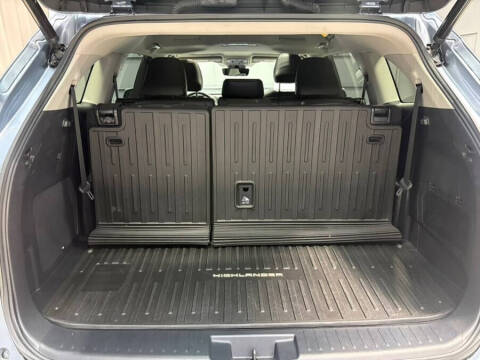 2022 Toyota Highlander Limited