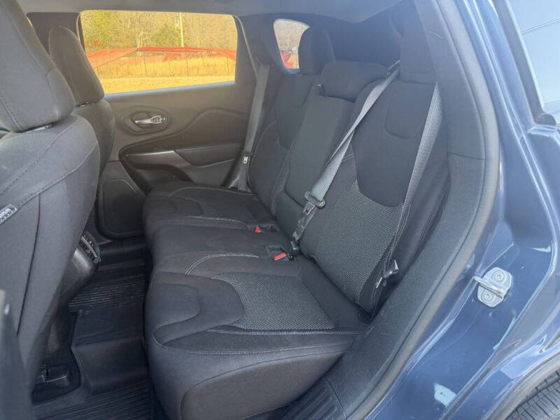 2021 Jeep Cherokee Latitude