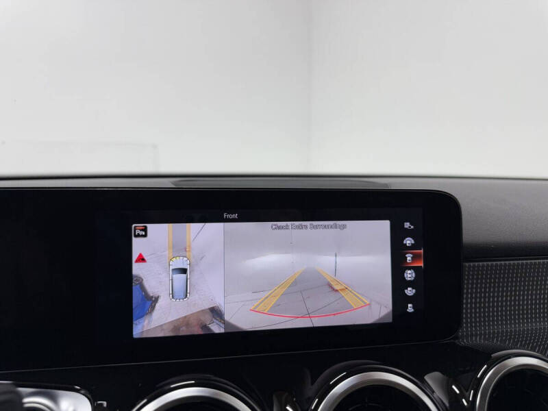 2022 Mercedes-Benz GLB GLB 250