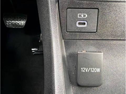 2023 Subaru Solterra Premium