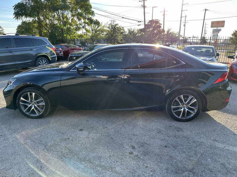 2019 Lexus IS 300