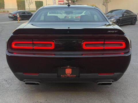 2016 Dodge Challenger SRT 392