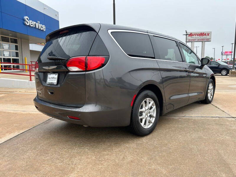 2017 Chrysler Pacifica Touring