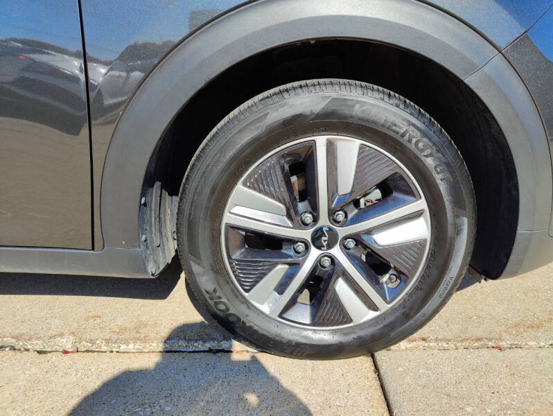 2022 Kia Niro Plug-In Hybrid LXS