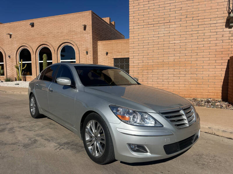 2011 Hyundai Genesis 4.6's photo