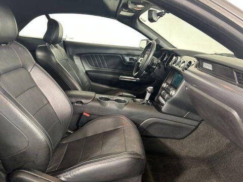 2017 Ford Mustang EcoBoost Premium