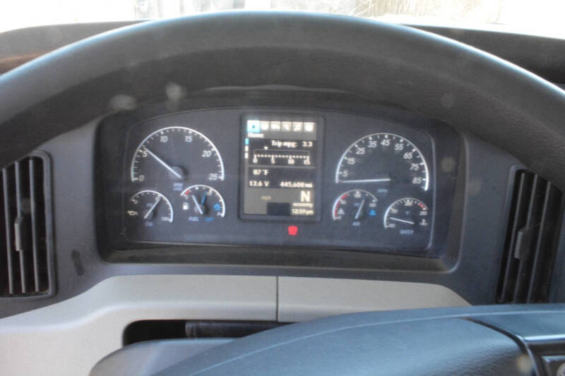 2019 Freightliner CASCADIA 126