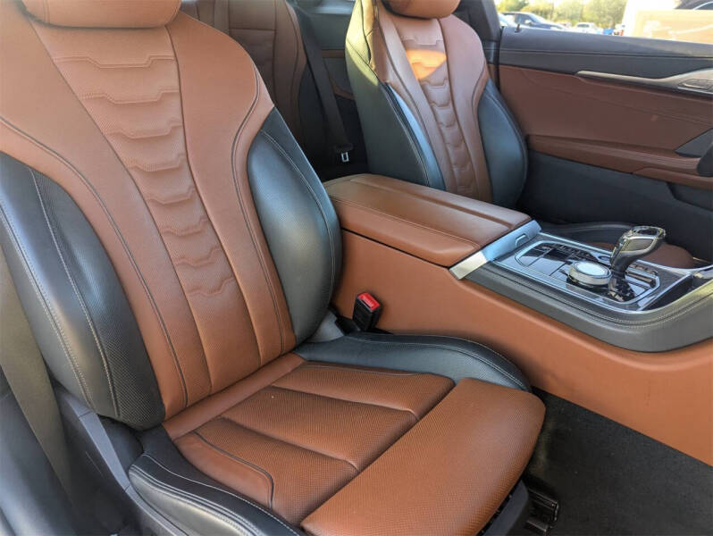 2025 BMW 8 Series 840i xDrive