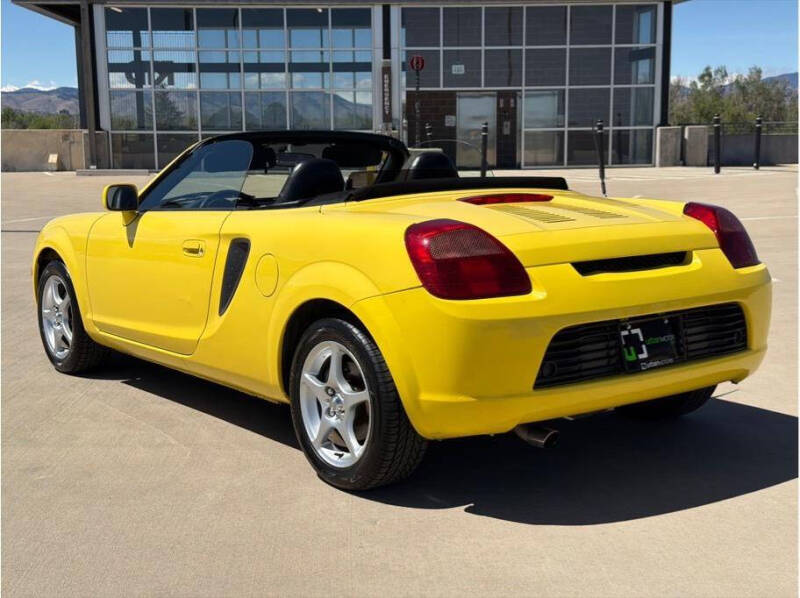 2001 Toyota MR2 Spyder