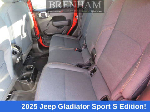 2025 Jeep Gladiator Sport