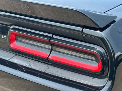 2020 Dodge Challenger SXT