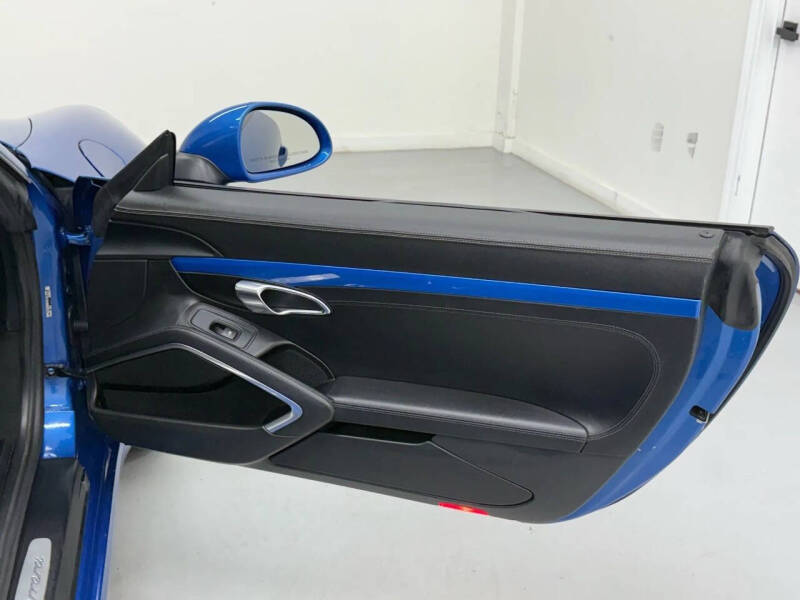 2017 Porsche 911 Carrera