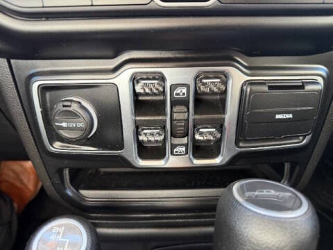 2021 Jeep Gladiator Willys