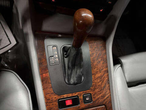 2001 BMW 7 Series 740i