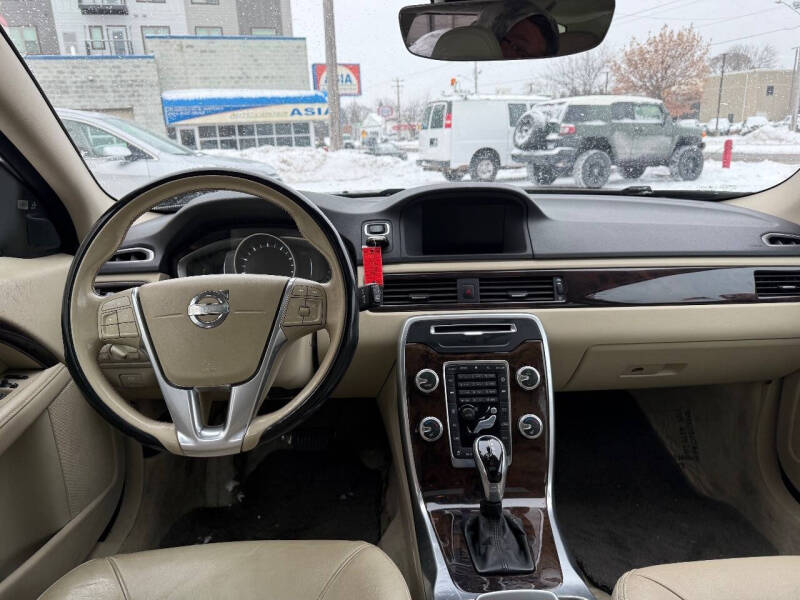 2015 Volvo XC70 T5 Drive-E Premier