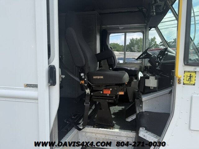 2016 Freightliner MT55 Chassis
