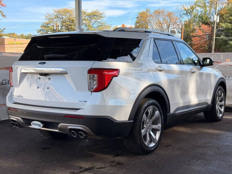 2020 Ford Explorer Platinum