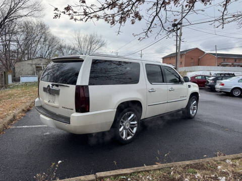 2010 Cadillac Escalade ESV Premium