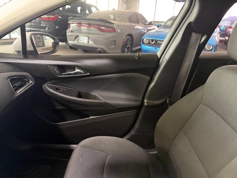 2017 Chevrolet Cruze LS Auto