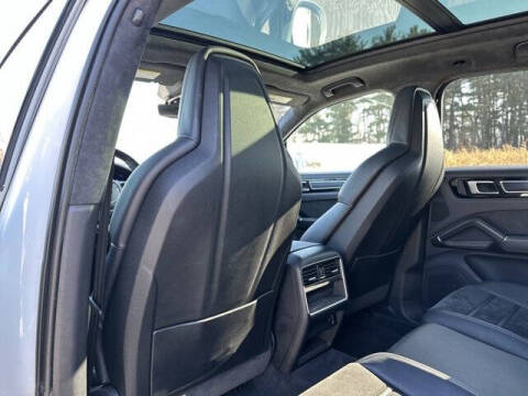 2022 Porsche Cayenne GTS