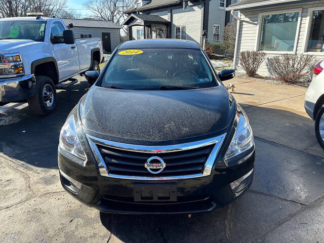 2014 Nissan Altima for sale at Chuckie Bizzarro's Fleetwing Auto in Erie, PA