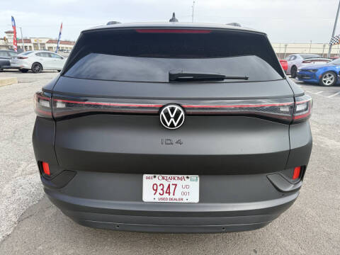 2023 Volkswagen ID.4 Pro