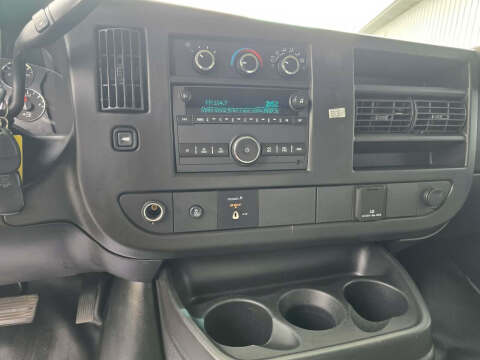 2017 Chevrolet Express 2500