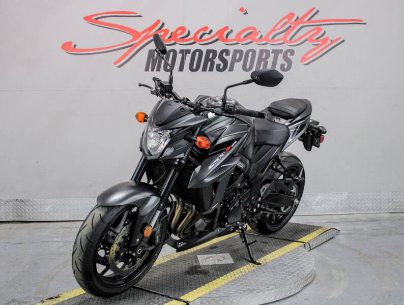 2022 Suzuki GSX-S750