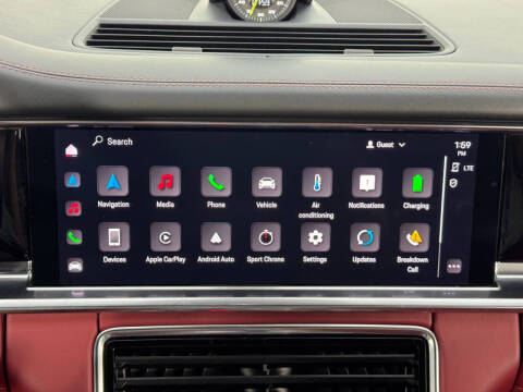 2022 Porsche Panamera 4 E-Hybrid