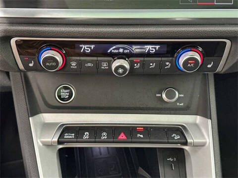 2024 Audi Q3 quattro S line Premium 45 TFSI