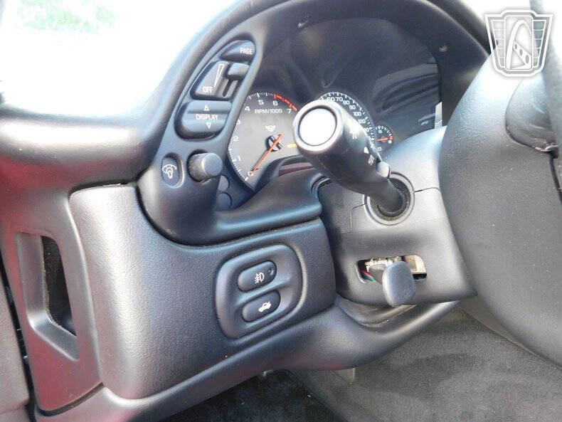 2004 Chevrolet Corvette