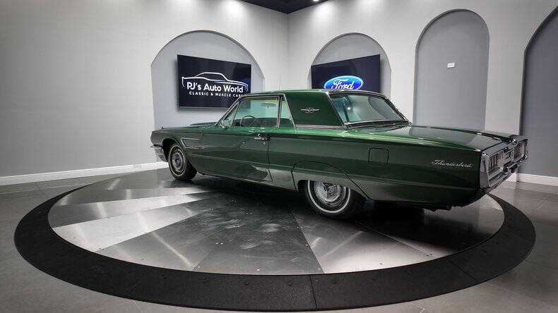 1965 Ford Thunderbird